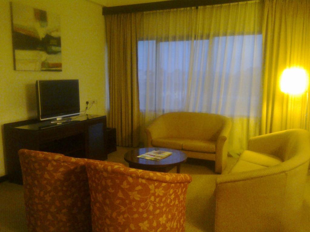 Rhr Hotel At Uniten Kajang Quarto foto