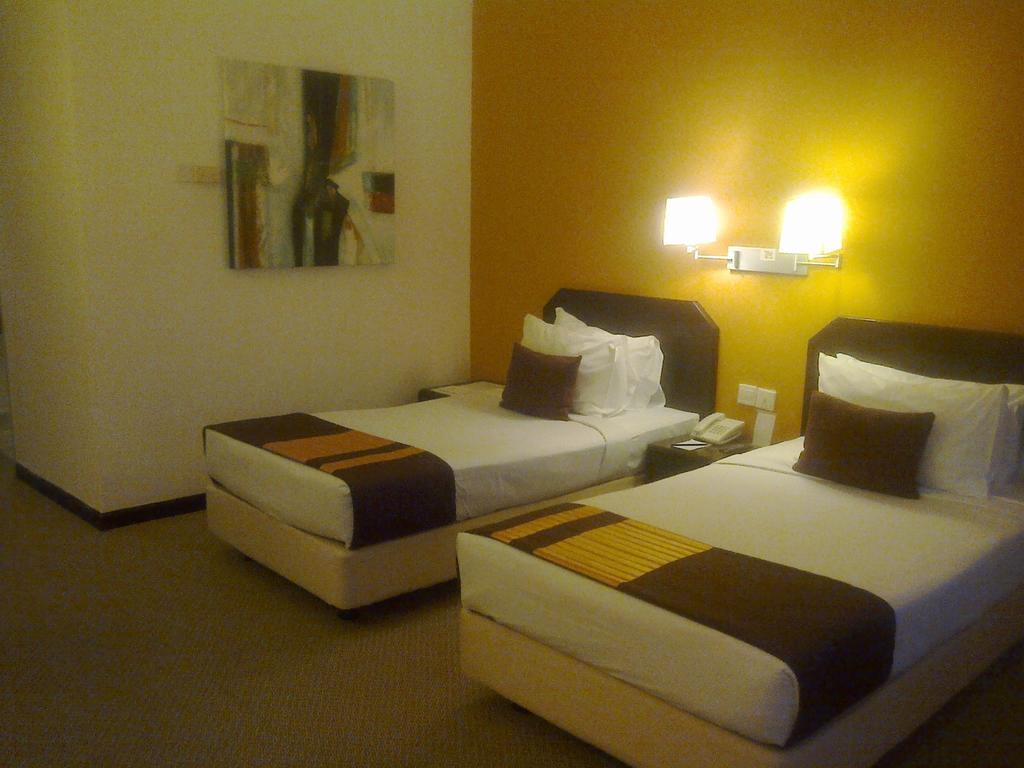 Rhr Hotel At Uniten Kajang Quarto foto